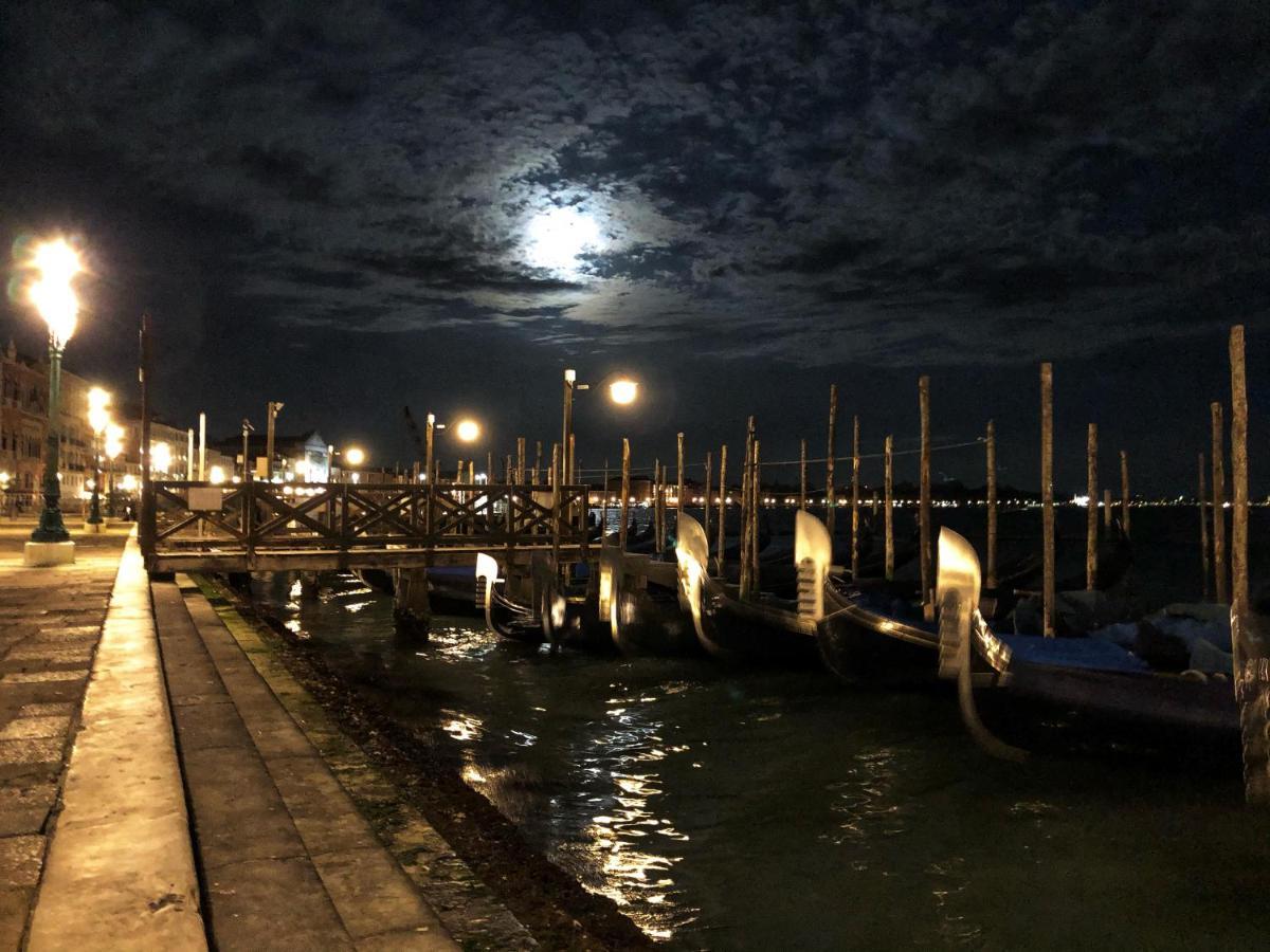 Le Vele Di Venezia Leilighet Eksteriør bilde